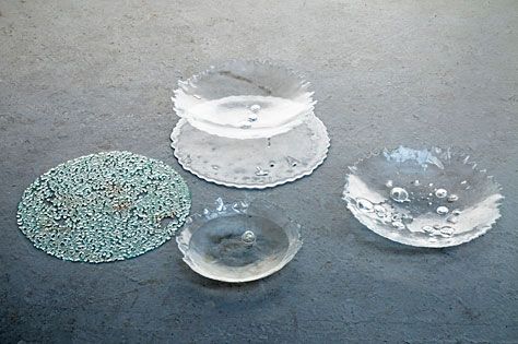 Image for &ldquo;Riot glass&rdquo; bowls win art prize