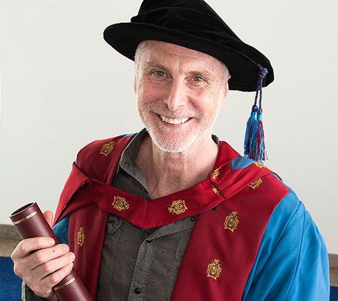 Image for Shameless star 'humbled' by MMU degree